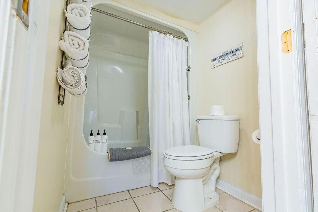 2-Bed, 1-Bath Apartment Near I-24, Great Location Chattanooga Zewnętrze zdjęcie